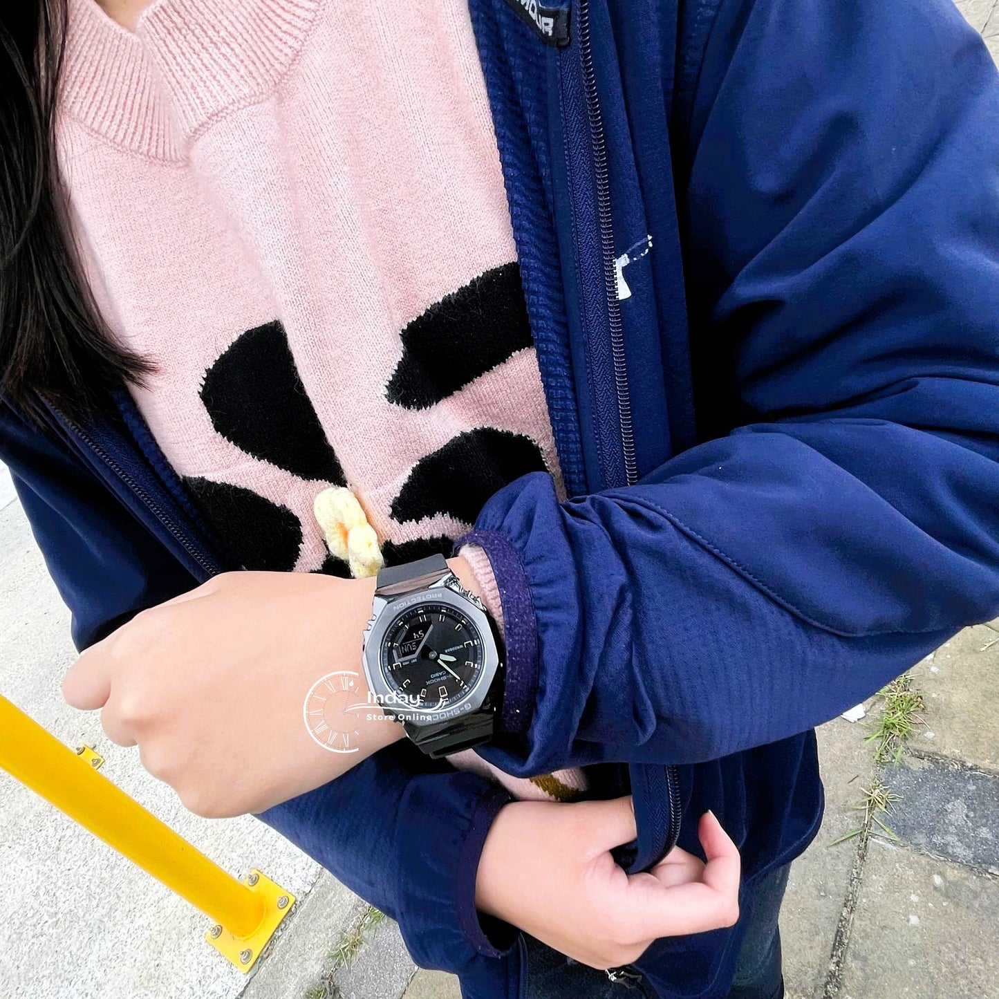 Casio G-Shock Women's Watch  GM-S2110B-8A Resin Band Mineral Glass Shock Resistant