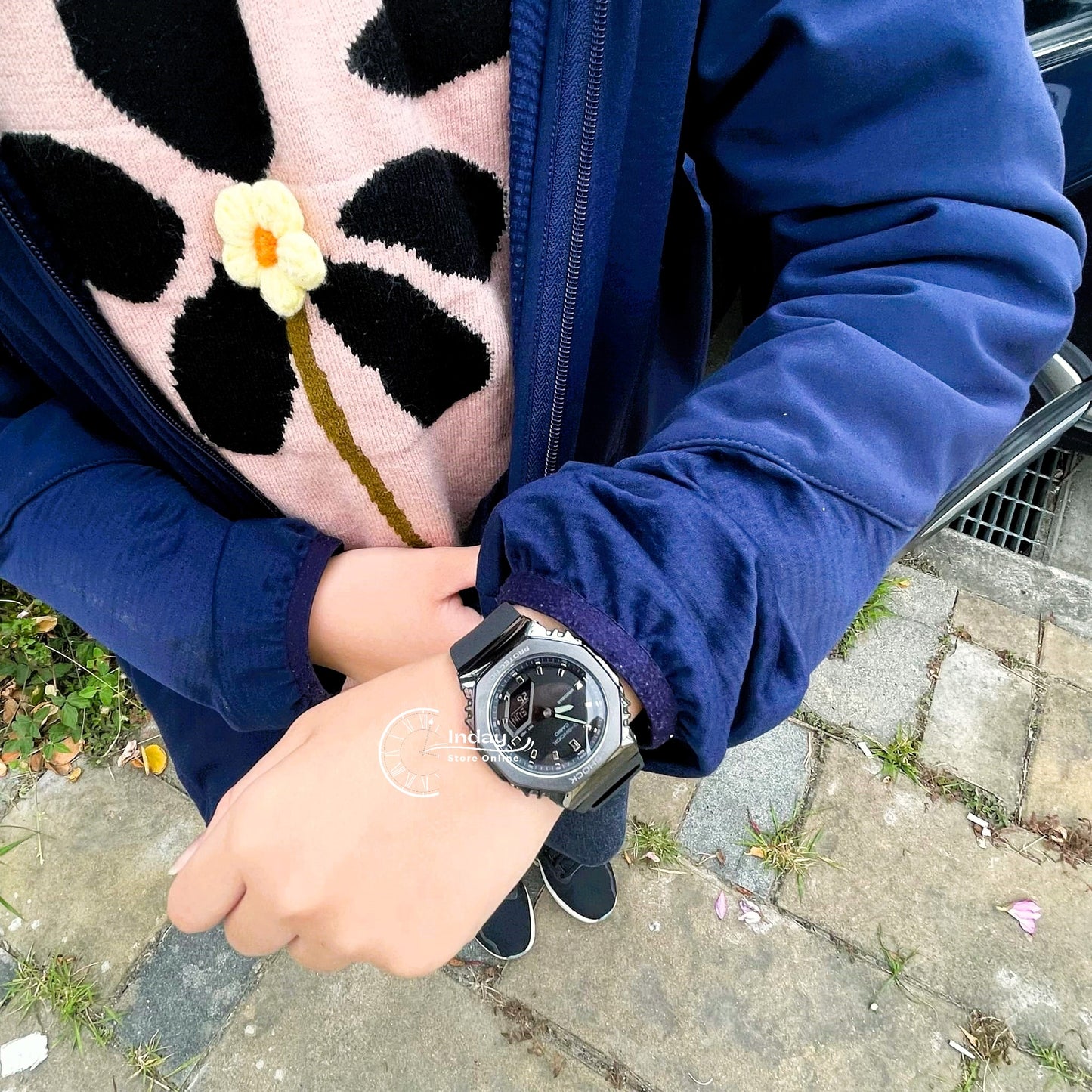 Casio G-Shock Women's Watch  GM-S2110B-8A Resin Band Mineral Glass Shock Resistant