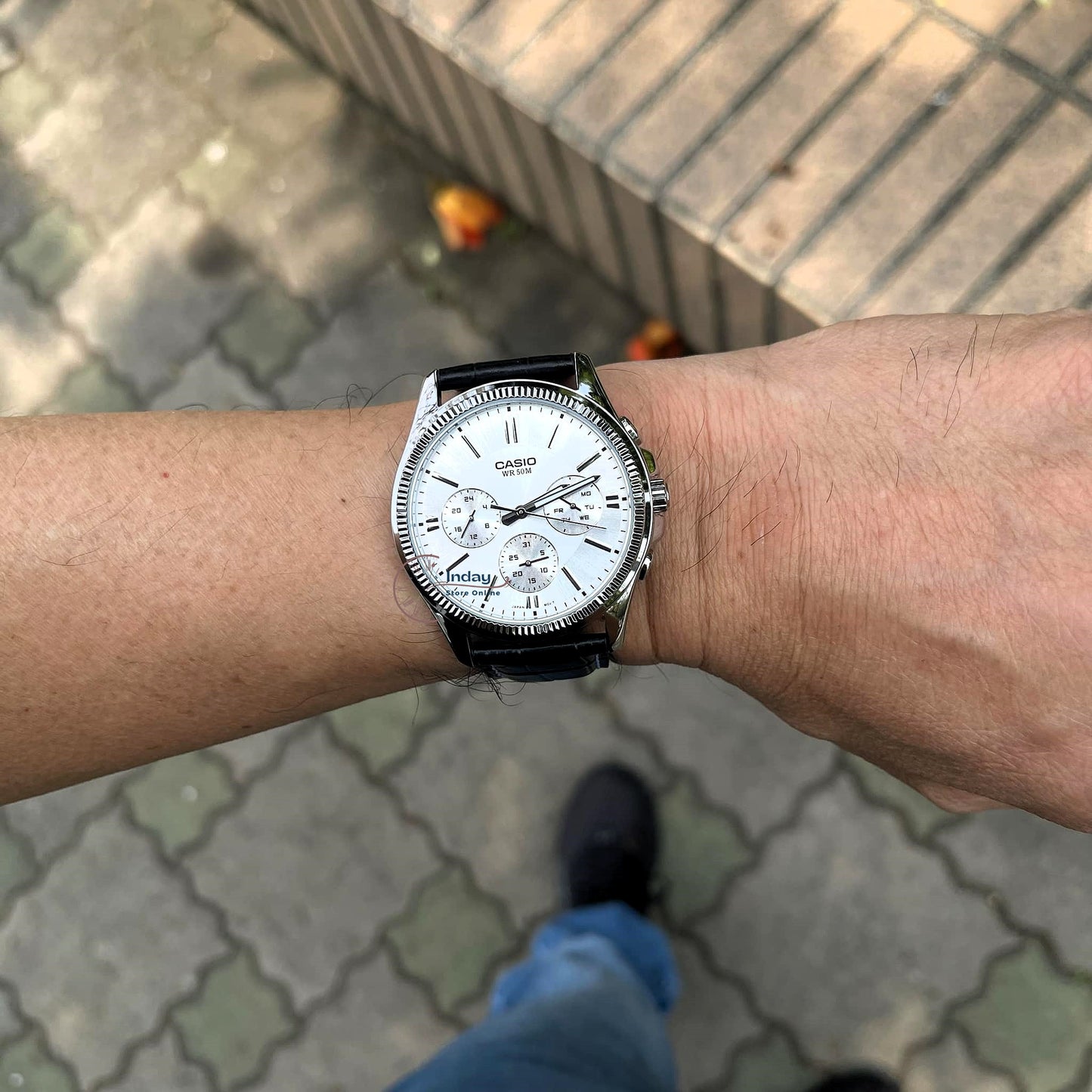 Casio Men's Watch MTP-1375L-7A Mineral Glass Genuine Leather Band