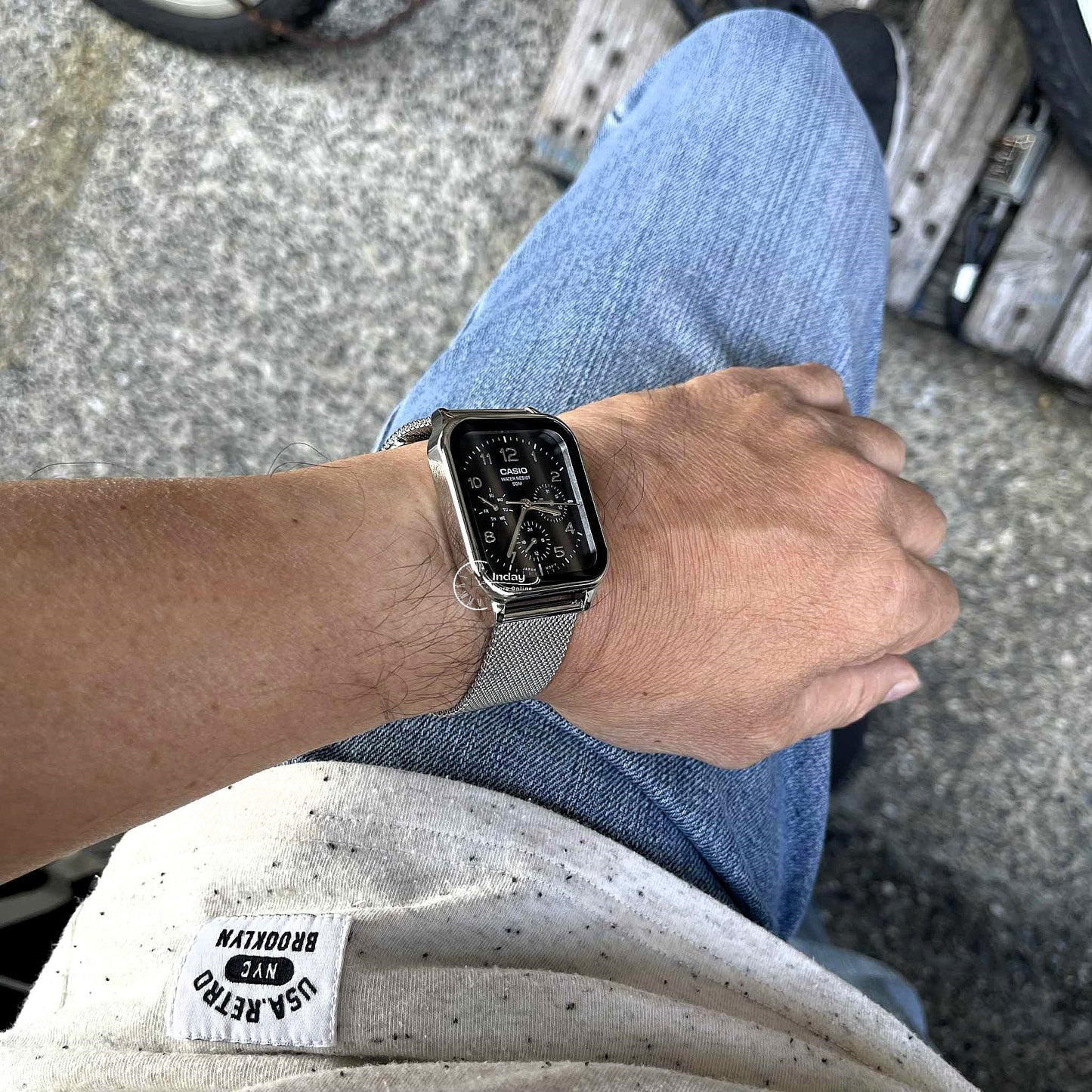 Casio Standard Unisex Watch MTP-M306M-1A Mineral Glass Adjustable Stainless Steel Mesh Band