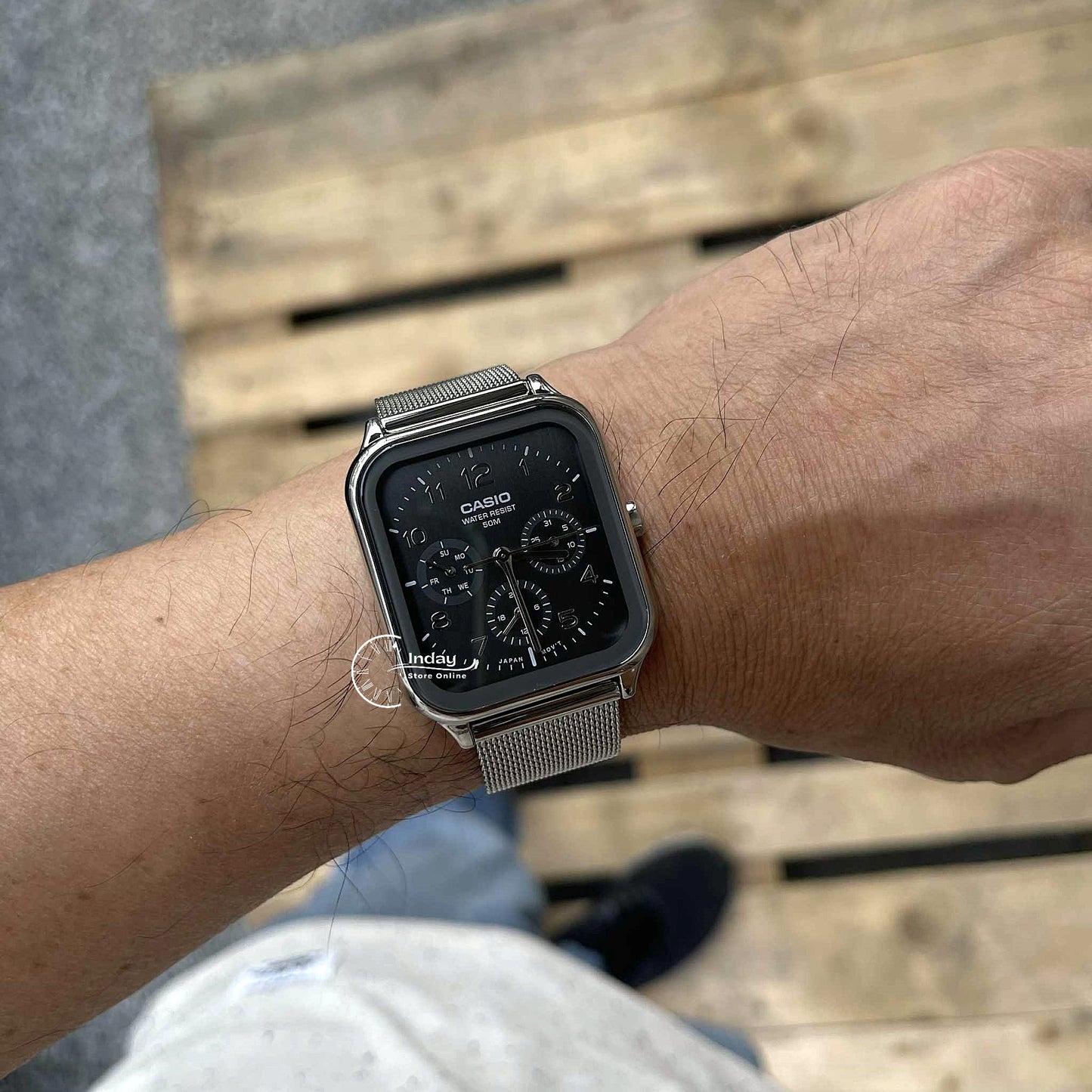 Casio Standard Unisex Watch MTP-M306M-8A Mineral Glass Adjustable Stainless Steel Mesh Band