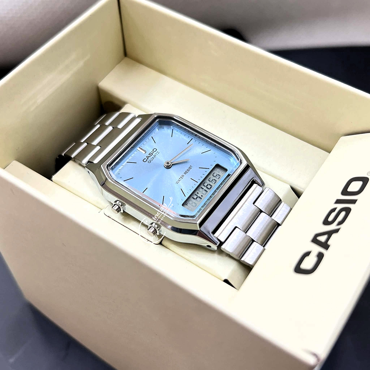 Casio Vintage Unisex Watch AQ-230A-2A1MQY Resin Glass Stainless Steel Band Adjustable Clasp Battery Life 3: Years