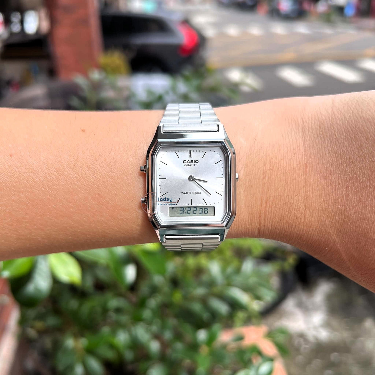 Casio Vintage Unisex Watch AQ-230A-7AMQY Resin Glass Stainless Steel Band Adjustable Clasp Battery Life 3: Years