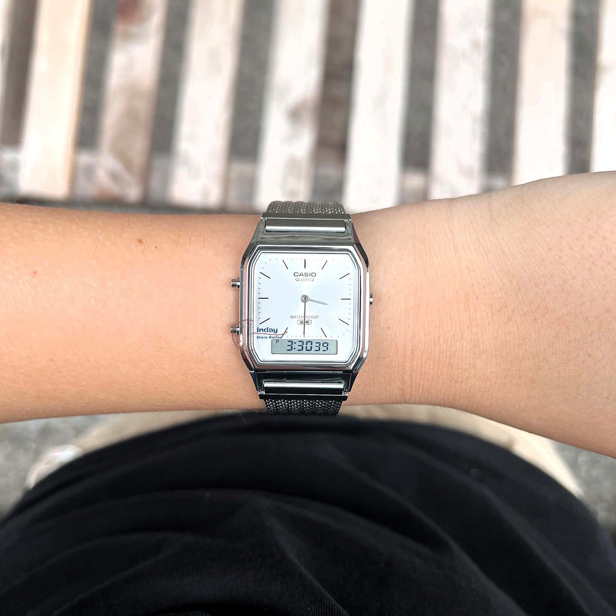 Casio Vintage Unisex Watch AQ-230EM-7A Resin Glass Stainless Steel Mesh Band
Adjustable Clasp Battery Life 3: Years