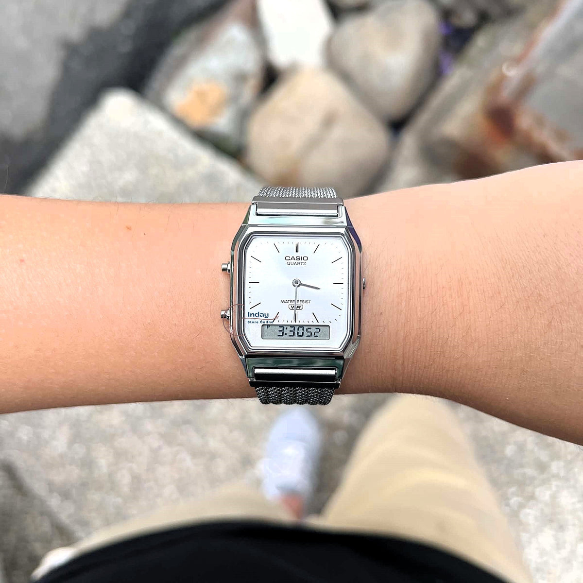 Casio Vintage Unisex Watch AQ-230EM-7A Resin Glass Stainless Steel Mesh Band
Adjustable Clasp Battery Life 3: Years