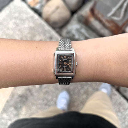 Casio Women's Watch LTP-B190D-1B Mineral Glass Classic Design Stainless Steel Band Adjustable Clasp Battery Life: 3 Years