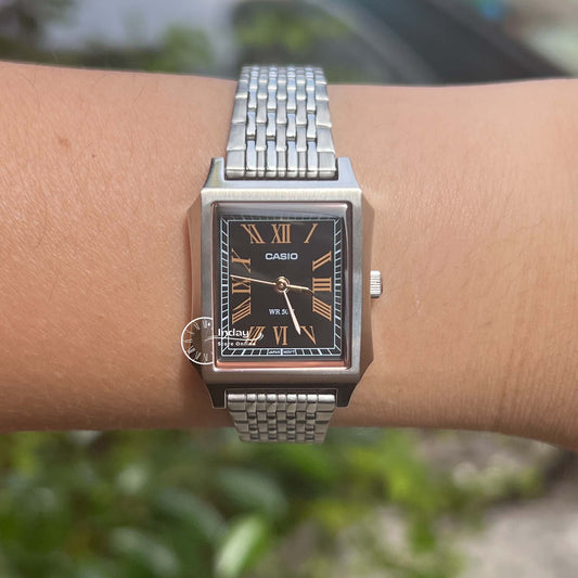 Casio Women's Watch LTP-B190D-1B Mineral Glass Classic Design Stainless Steel Band Adjustable Clasp Battery Life: 3 Years