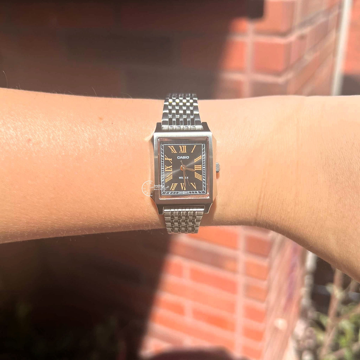 Casio Women's Watch LTP-B190D-1B Mineral Glass Classic Design Stainless Steel Band Adjustable Clasp Battery Life: 3 Years