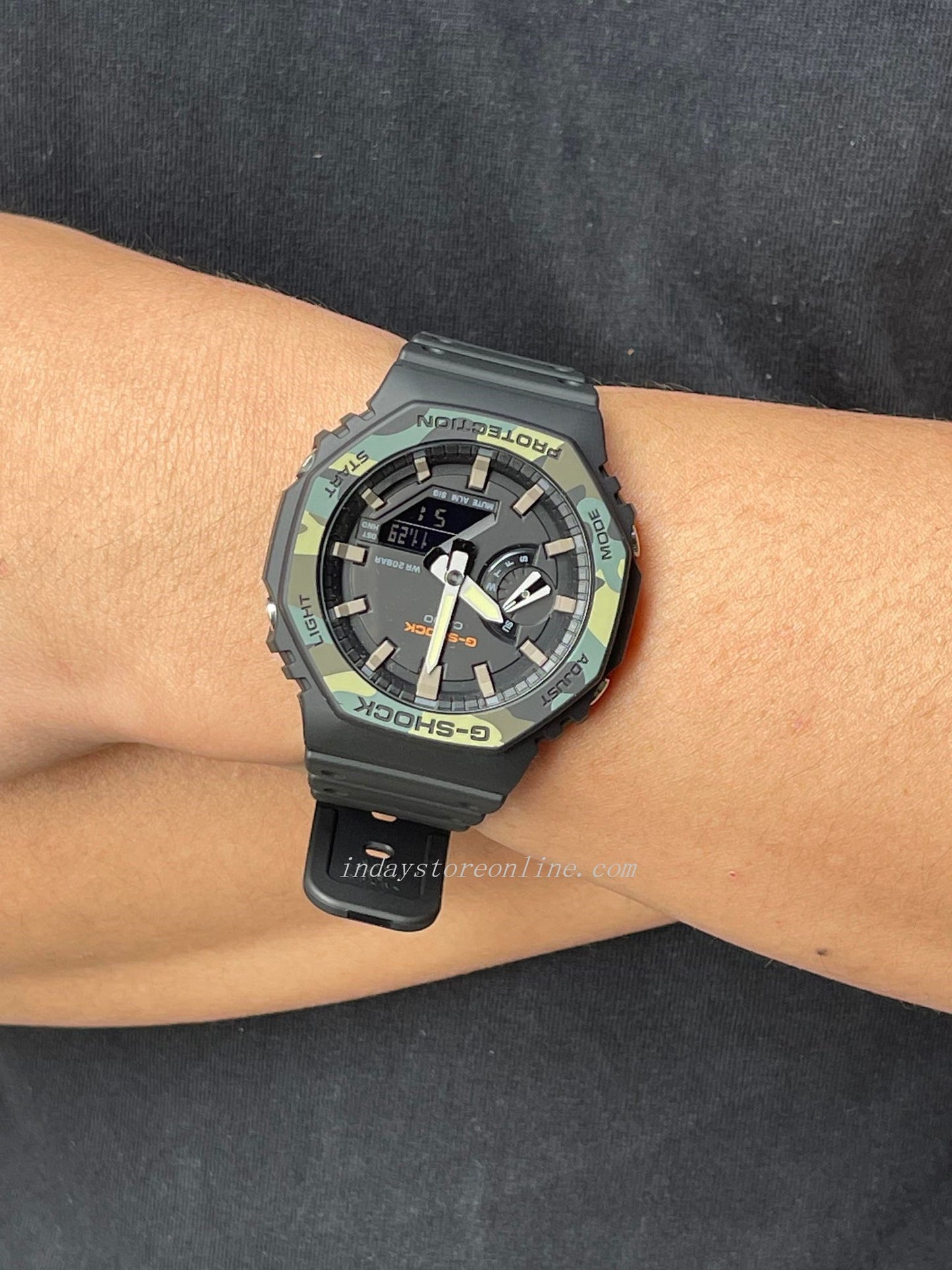 Casio G-Shock Men's Watch GA-2100SU-1A