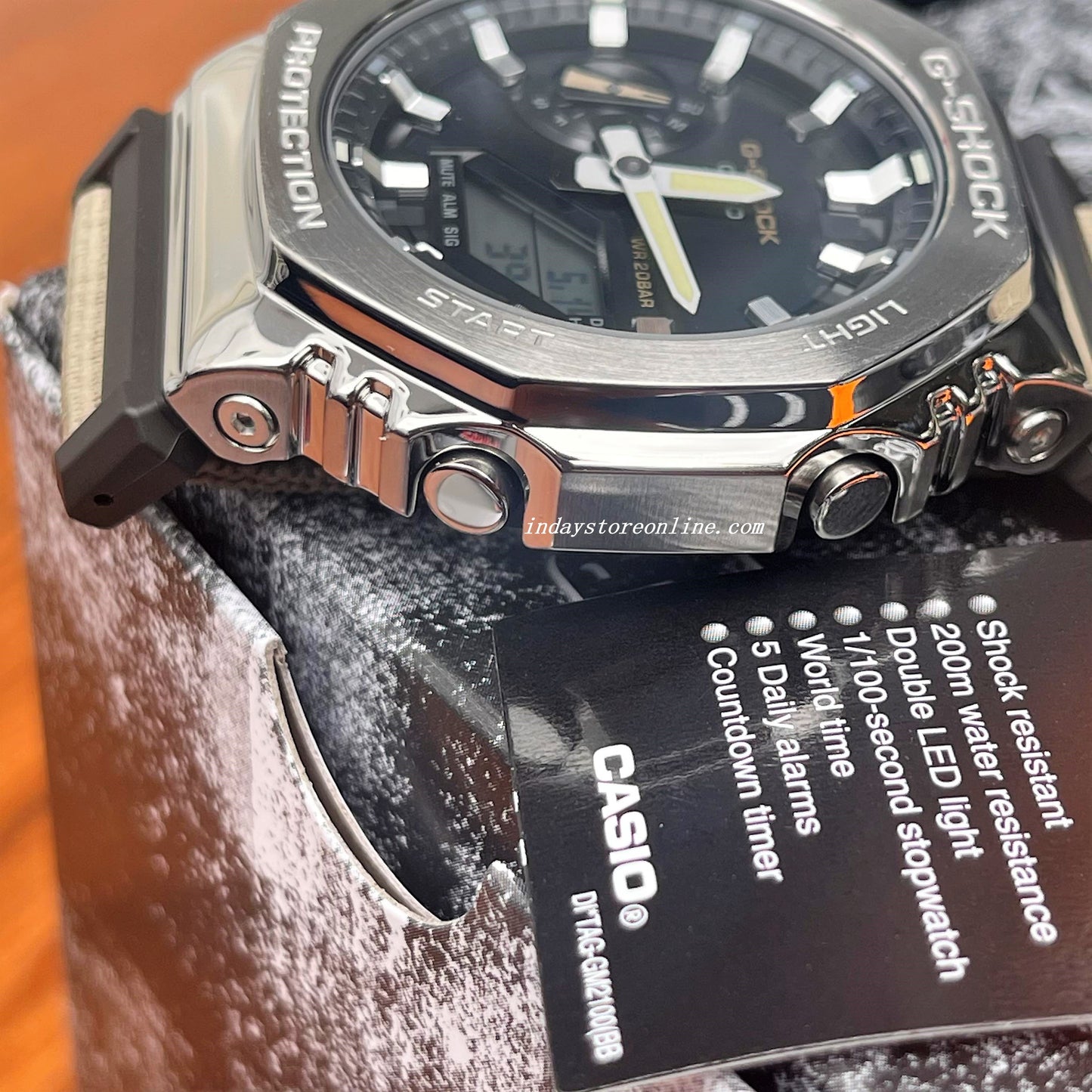 Casio G-Shock Men's Watch GM-2100C-5A Analog-Digital Cloth Band Shock Resistant Mineral Glass