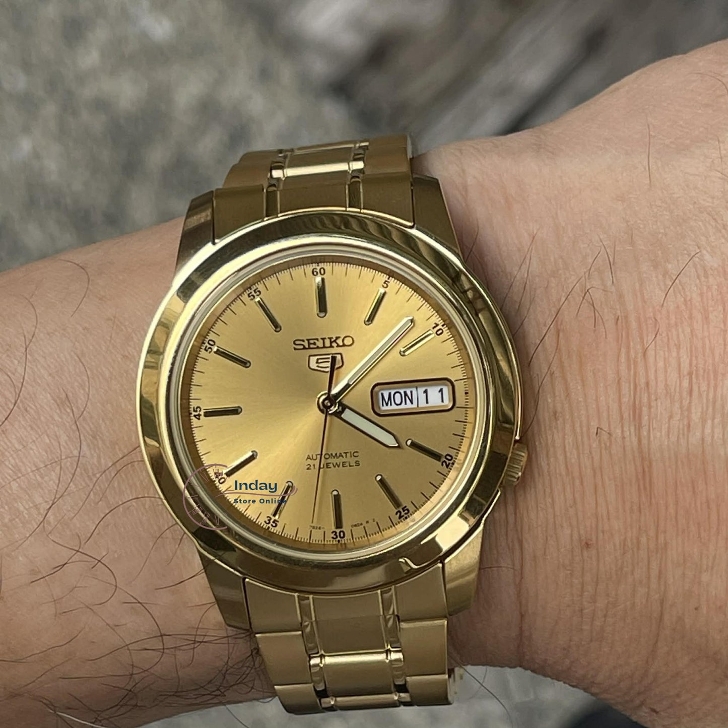 Seiko 5 Automatic Men's Watch SNKE56K1 Hardlex Crystal Luminous 21 Jewels Stainless Steel Bracelet 38mm