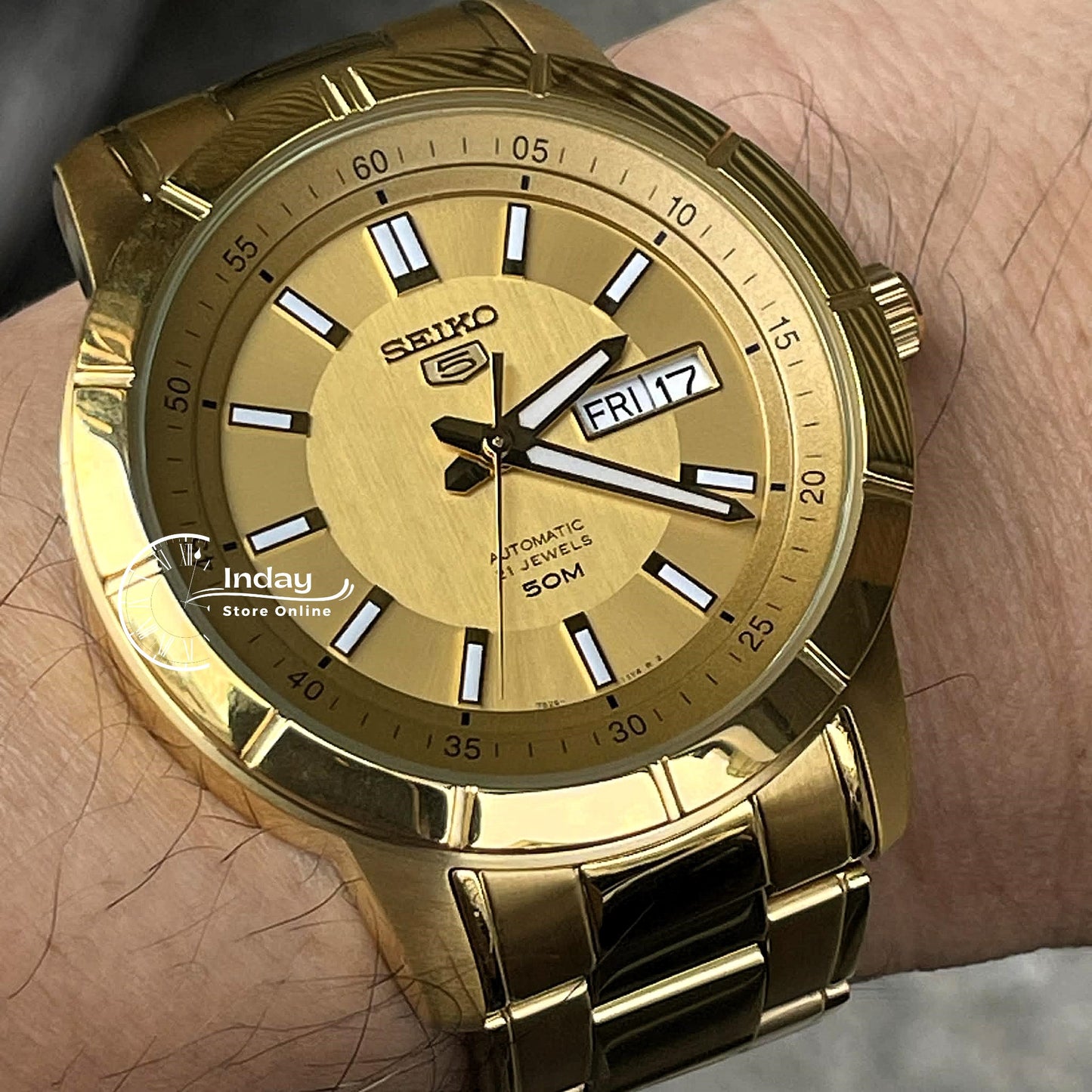 Seiko 5 Automatic Men's Watch SNKN62K1 Caliber 7S26 21 Jewels Hardlex Crystal Luminous Stainless Steel Band 43mm