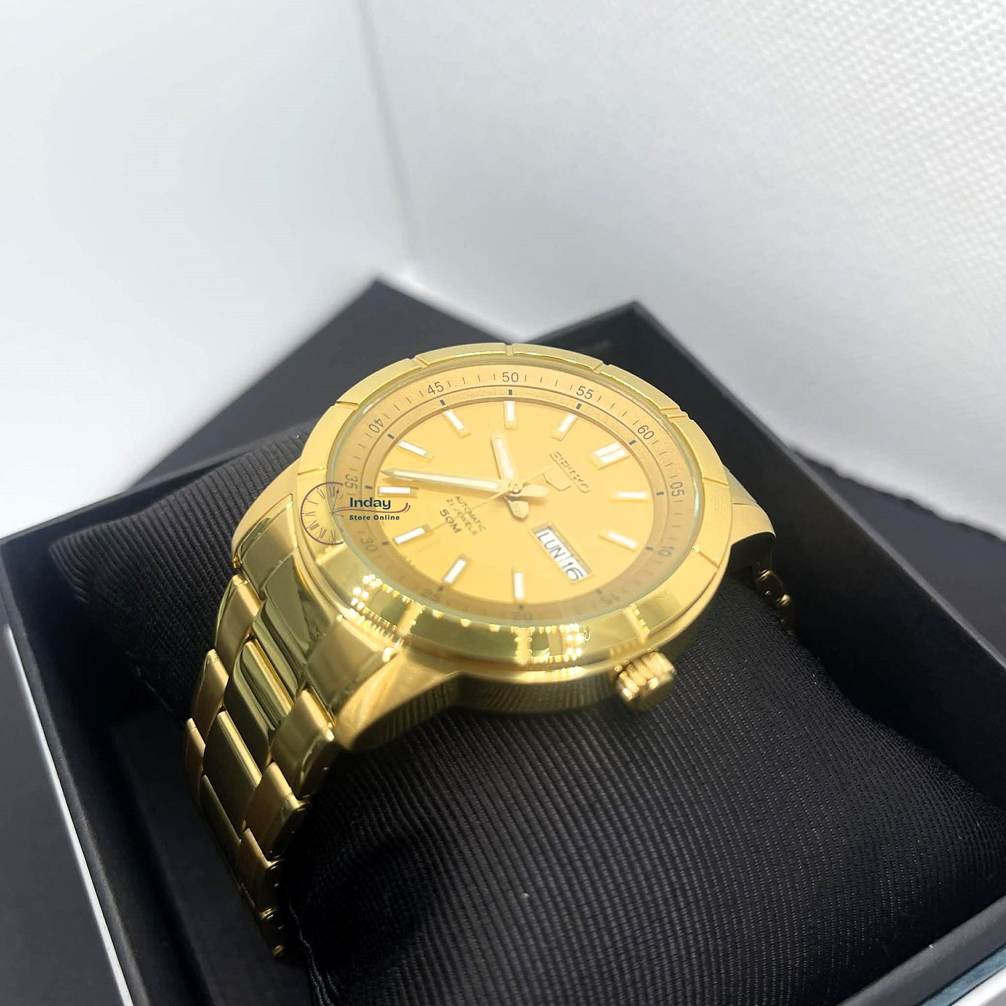 Seiko 5 Automatic Men's Watch SNKN62K1 Caliber 7S26 21 Jewels Hardlex Crystal Luminous Stainless Steel Band 43mm