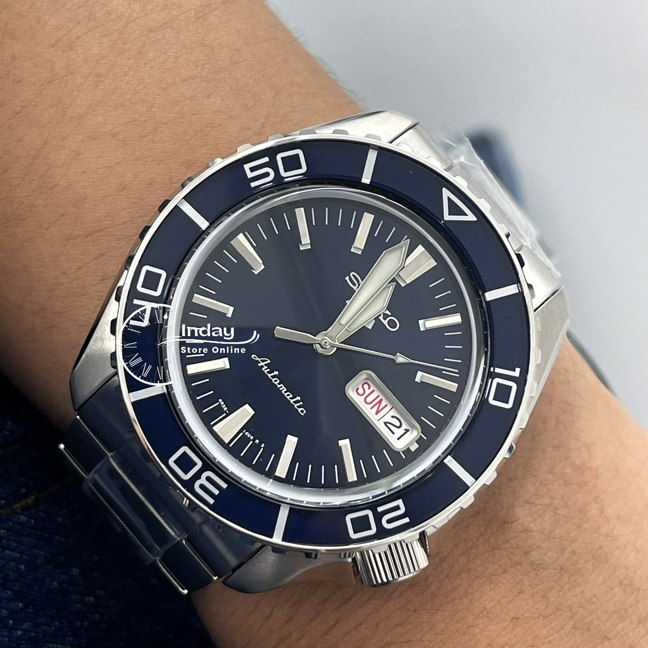 Seiko Men's Watch SRPK97K1 Caliber Number 4R36 LumiBrite on Hands and Index