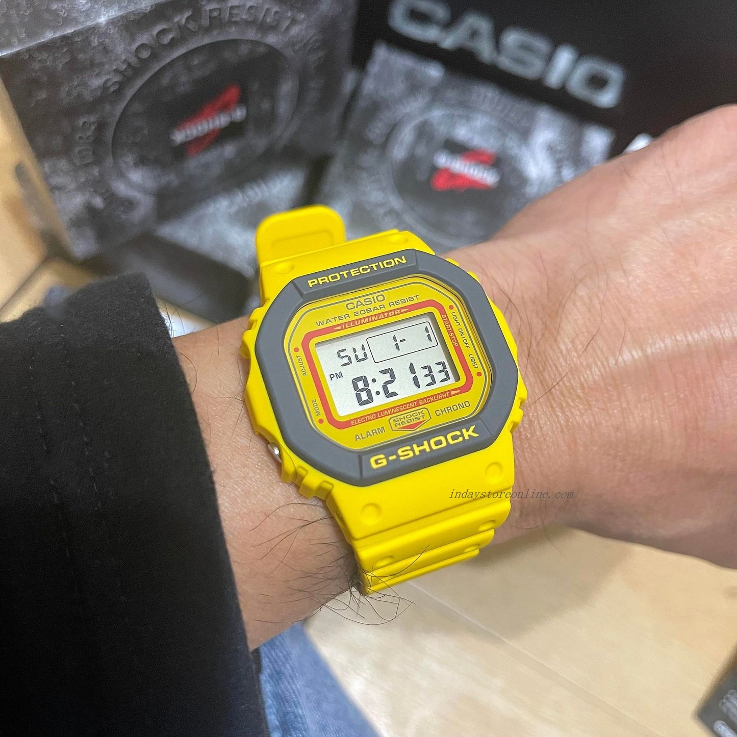 Casio G-Shock Men's Watch DW-5610Y-9 Digital 5600 Series 90s-Inspired Colorful Sporty G-Shock