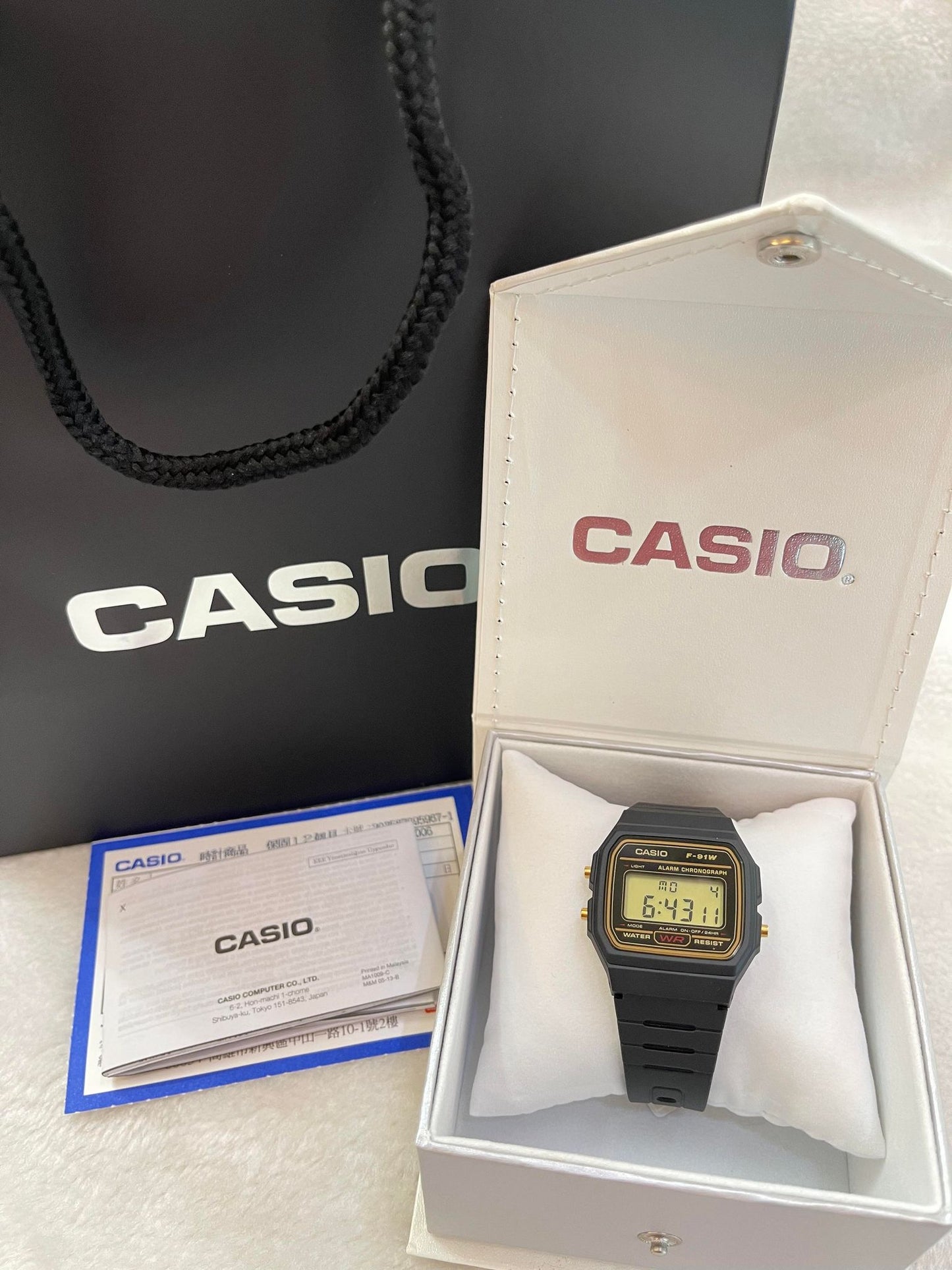 Casio Digital Women's Watch F-91WG-9 Digital Resin Band Resin Glass Battery Life: 7 Years