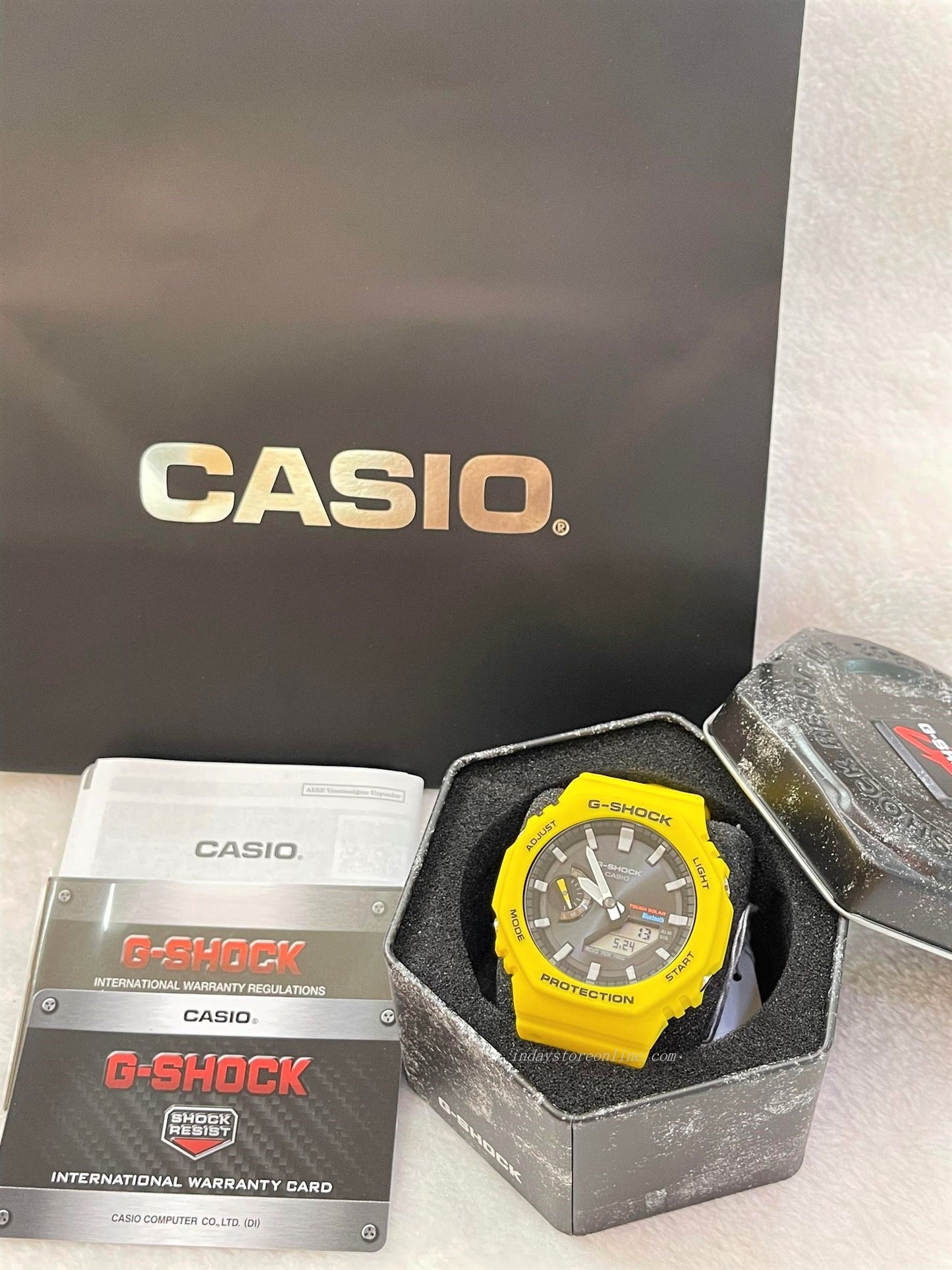 Casio G-Shock Men's Watch GA-B2100C-9A Analog-Digital 2100 Series Smartphone Link and Tough Solar power