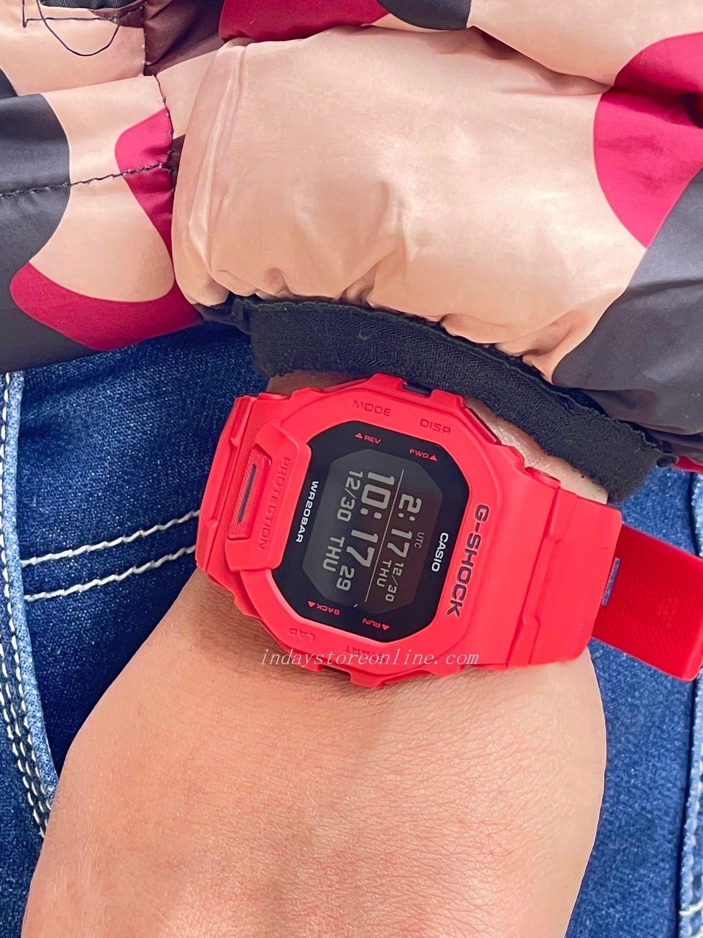 Casio G-Shock Men's Watch GBD-200RD-4 Digital G-Squad Red Out Sports Edition Great for Runner Mobile link (Automatic connection, wireless linking using Bluetooth®) s