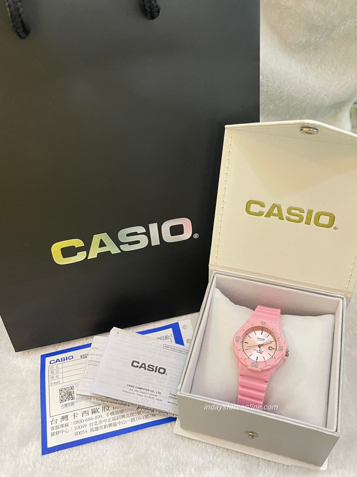Casio Analog Women's Watch LRW-200H-4E4V
