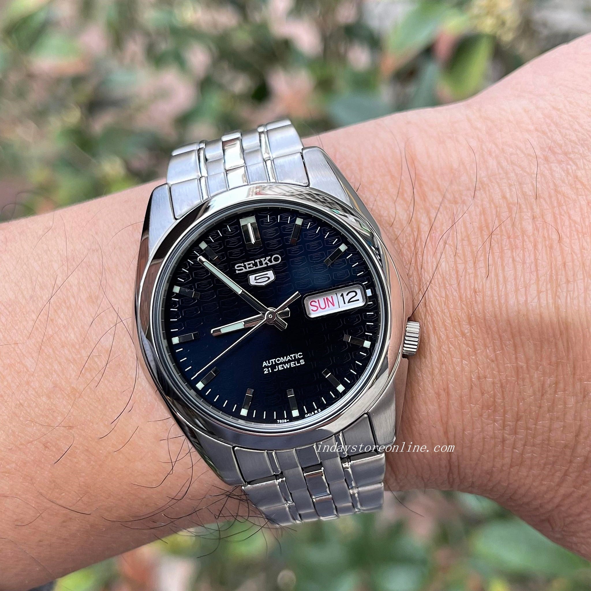 Seiko snk357k1 on sale